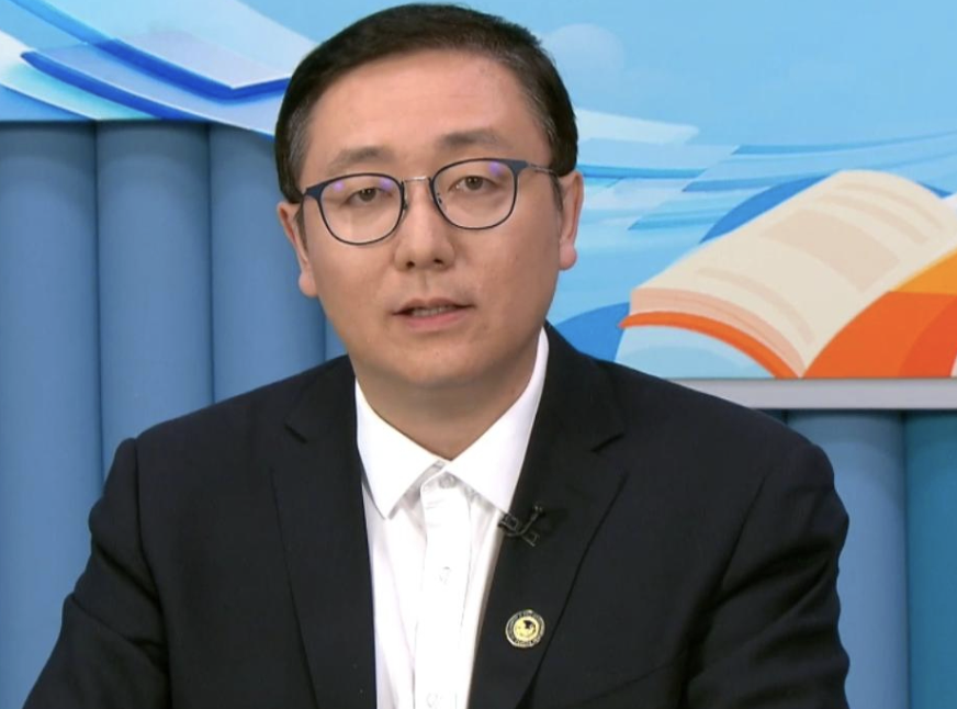 北京邮电大学：具身智能VS人工智能