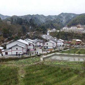 青山绿水井冈红——黄洋界下神山村里话小康