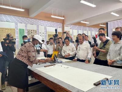 “中国脱贫的成功经验值得世界学习”——记驻华使节参访云南